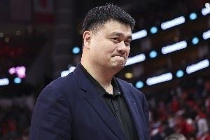 增重靠练不靠吃!速度太慢&场上不能太佛系!众名宿给杨瀚森建议